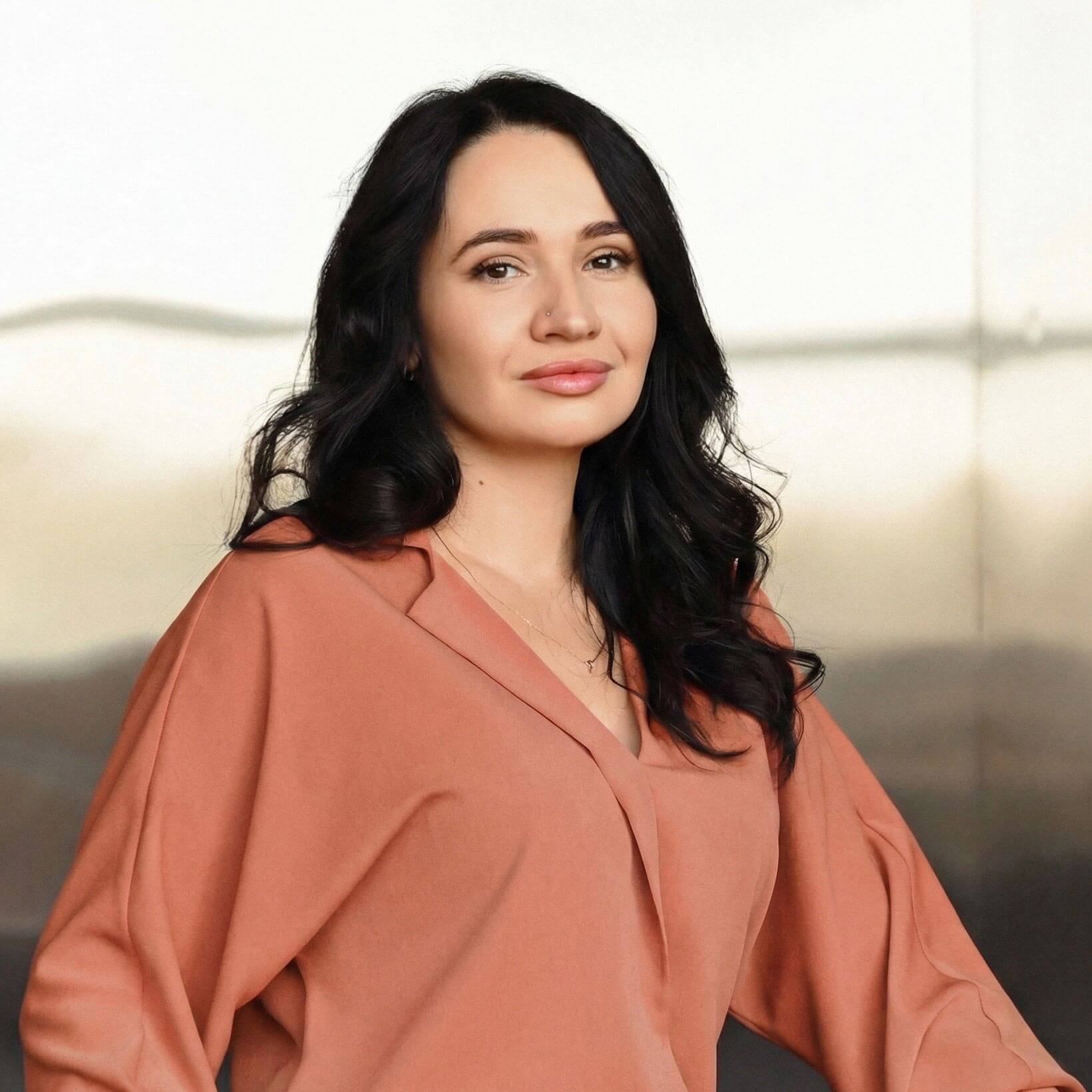 Марина  Голикова 