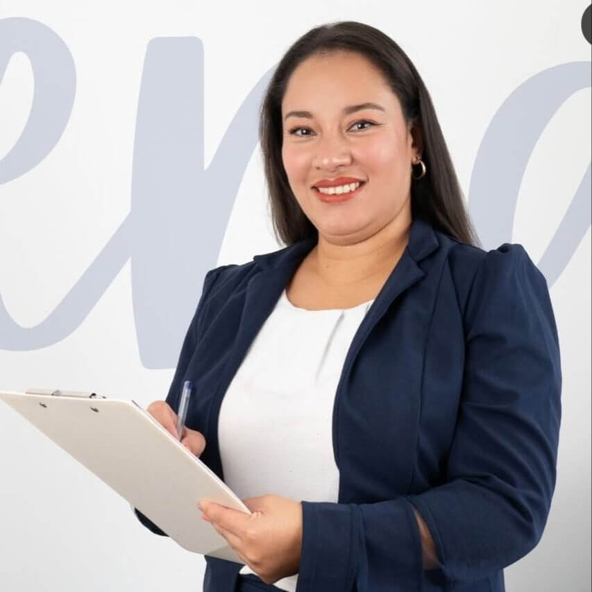 Marlid Viviana  Bayas Cedeño  photo 2