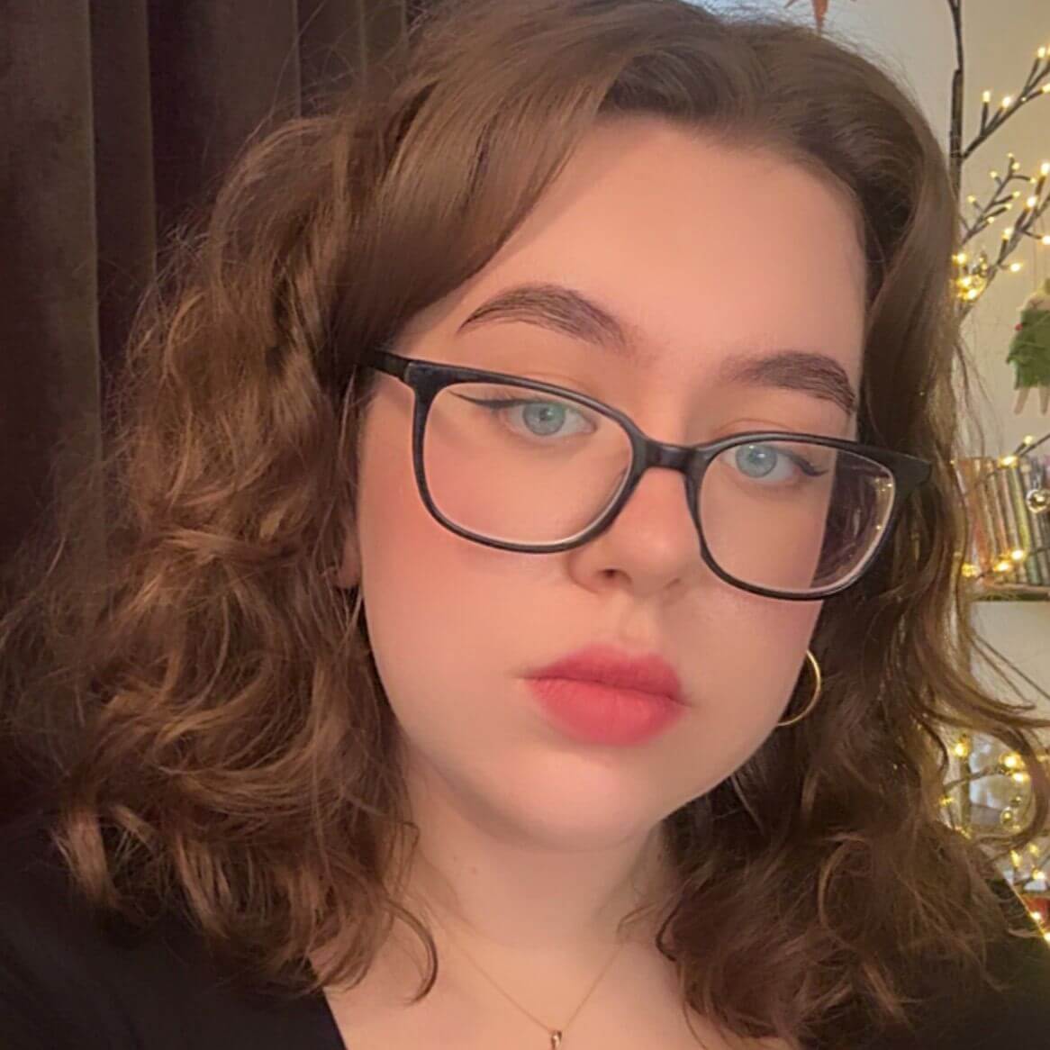 Александра Никишина