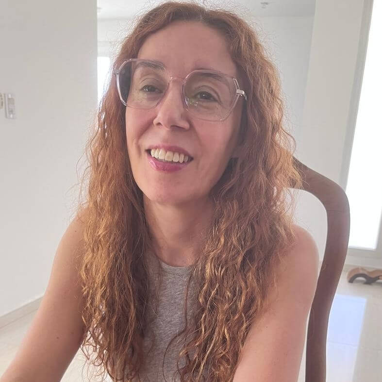 Laura Marcela I.