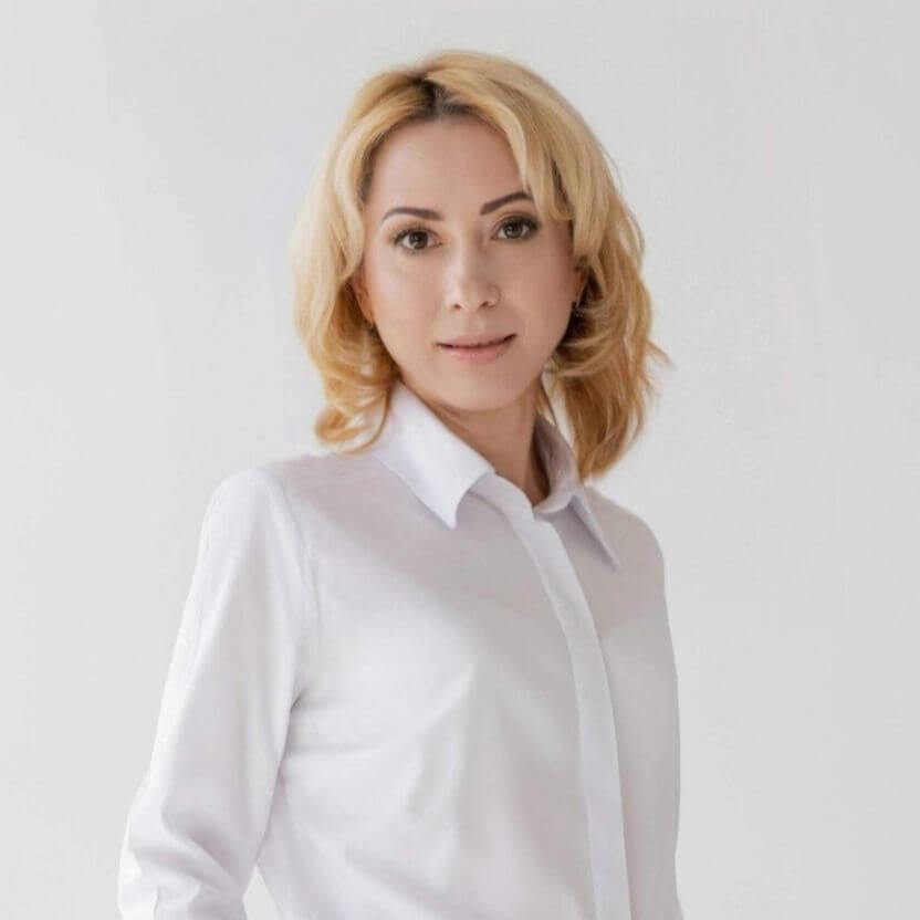 Елена Овчаренко