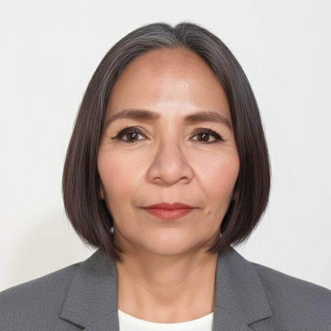 María Zinaí  Alvarado Velázquez 