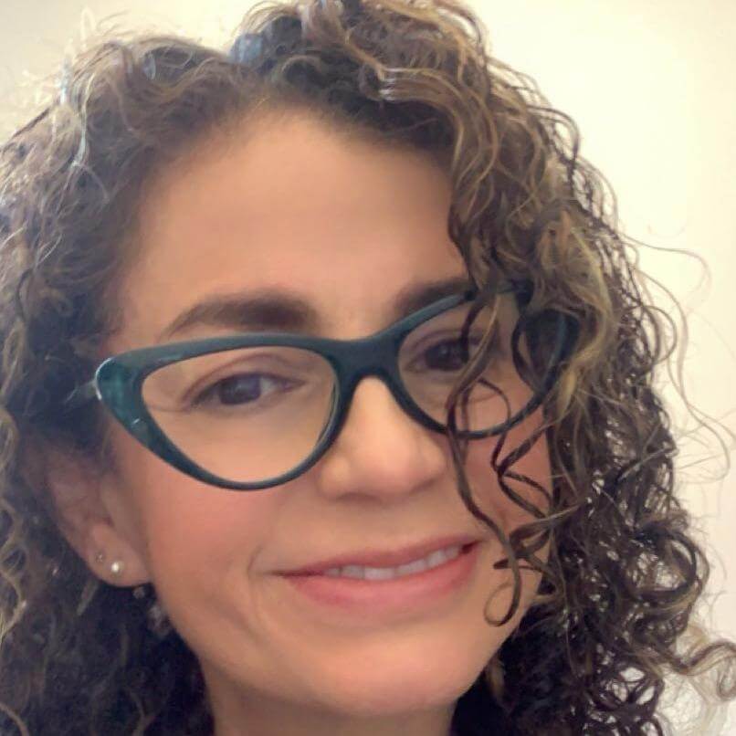 Iliana Cisneros  