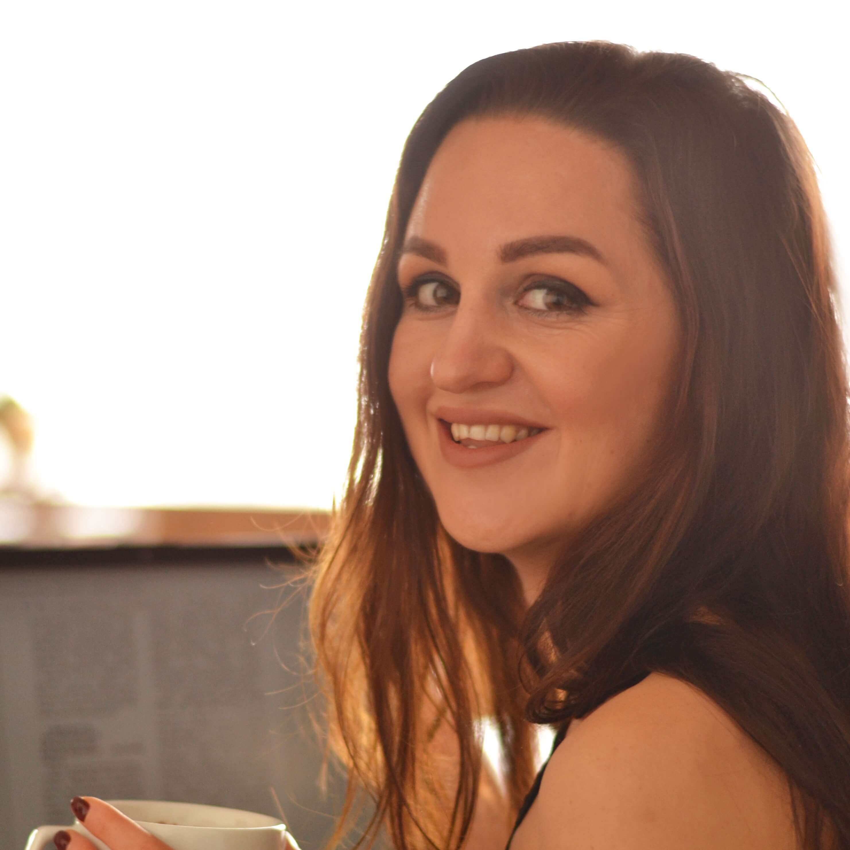 Яна Устюгова