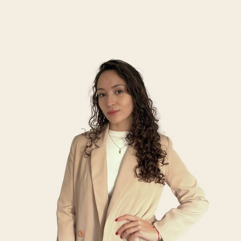 Julieta M.