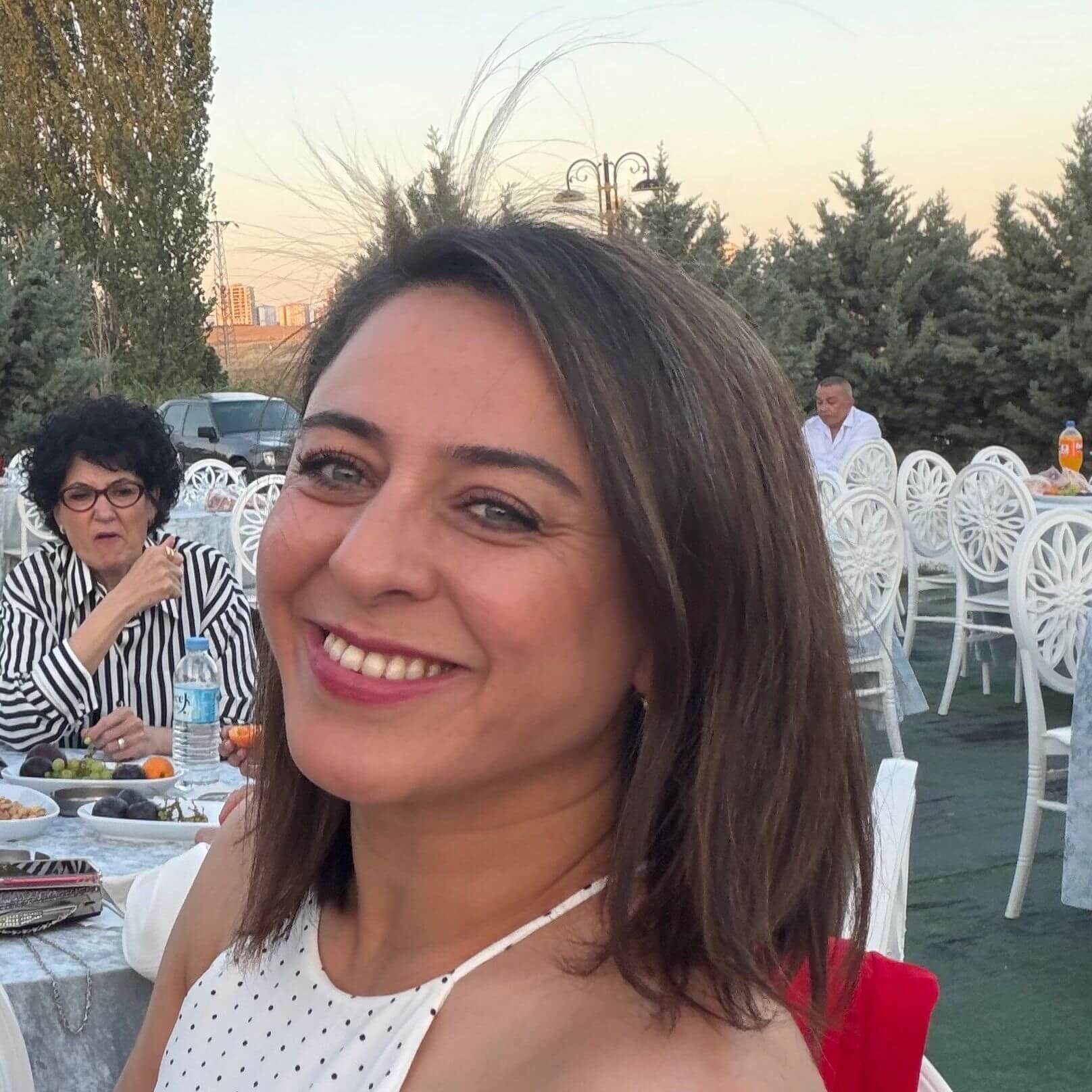 ZELİHA AKAR