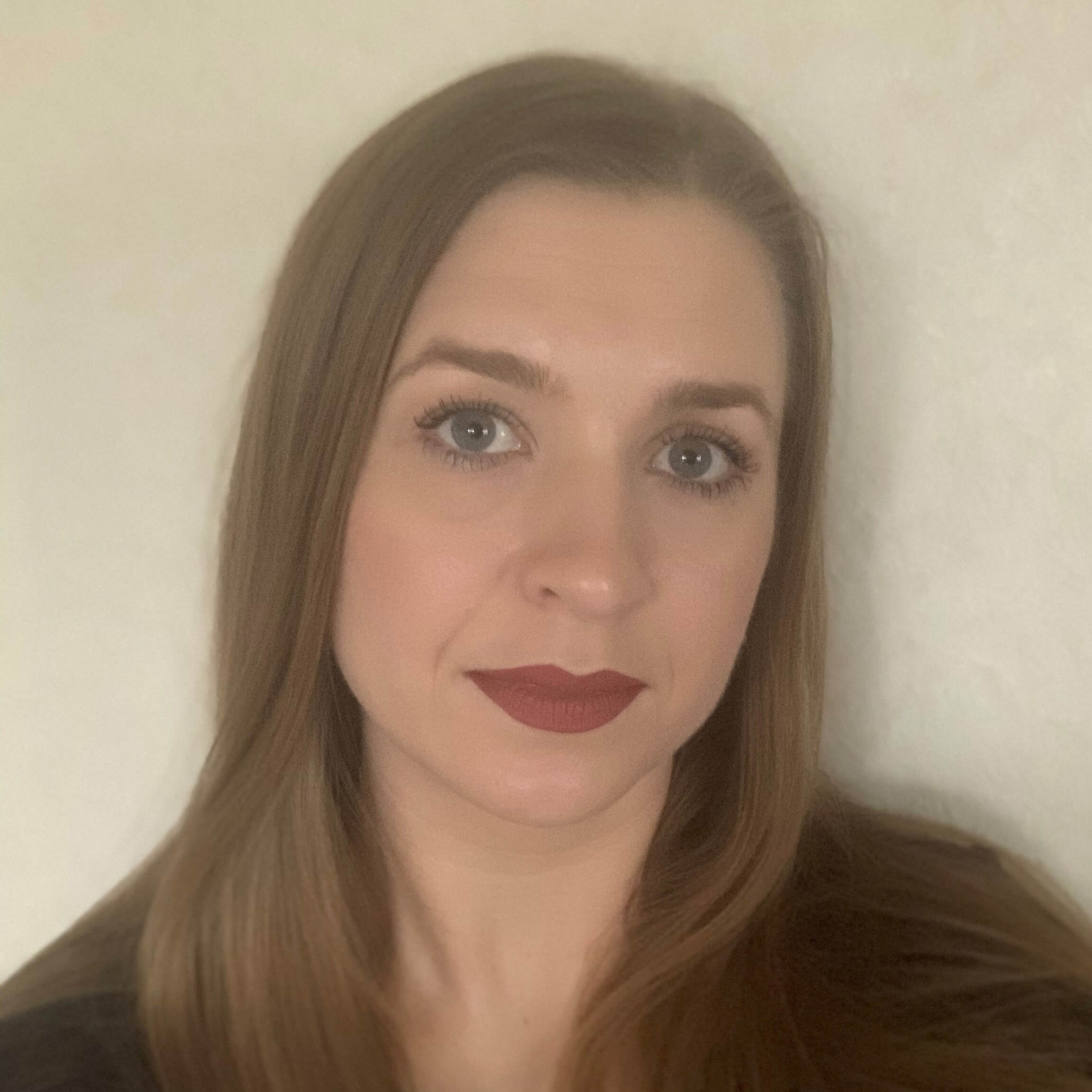 Олена Миськова