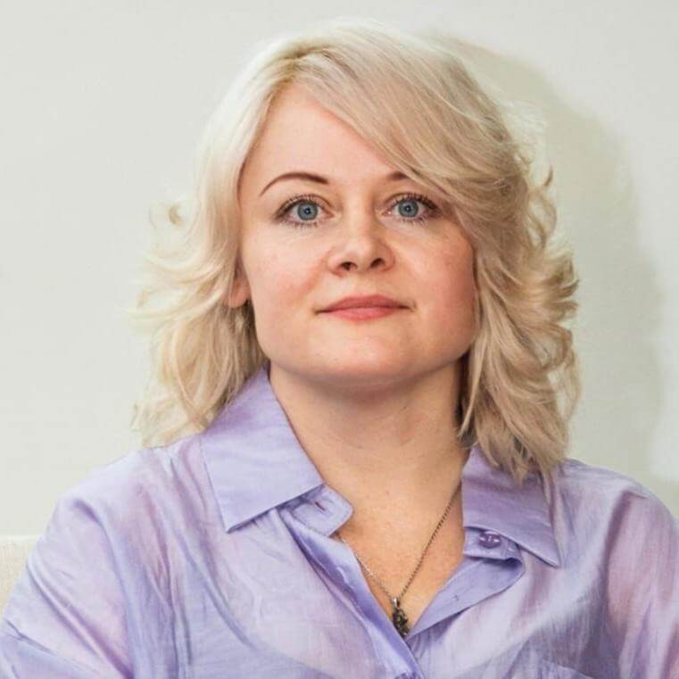 Інна Попова