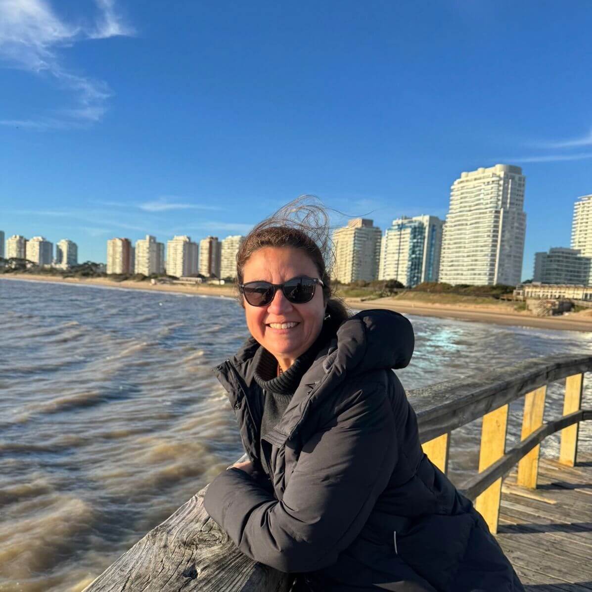 María  Santiago 