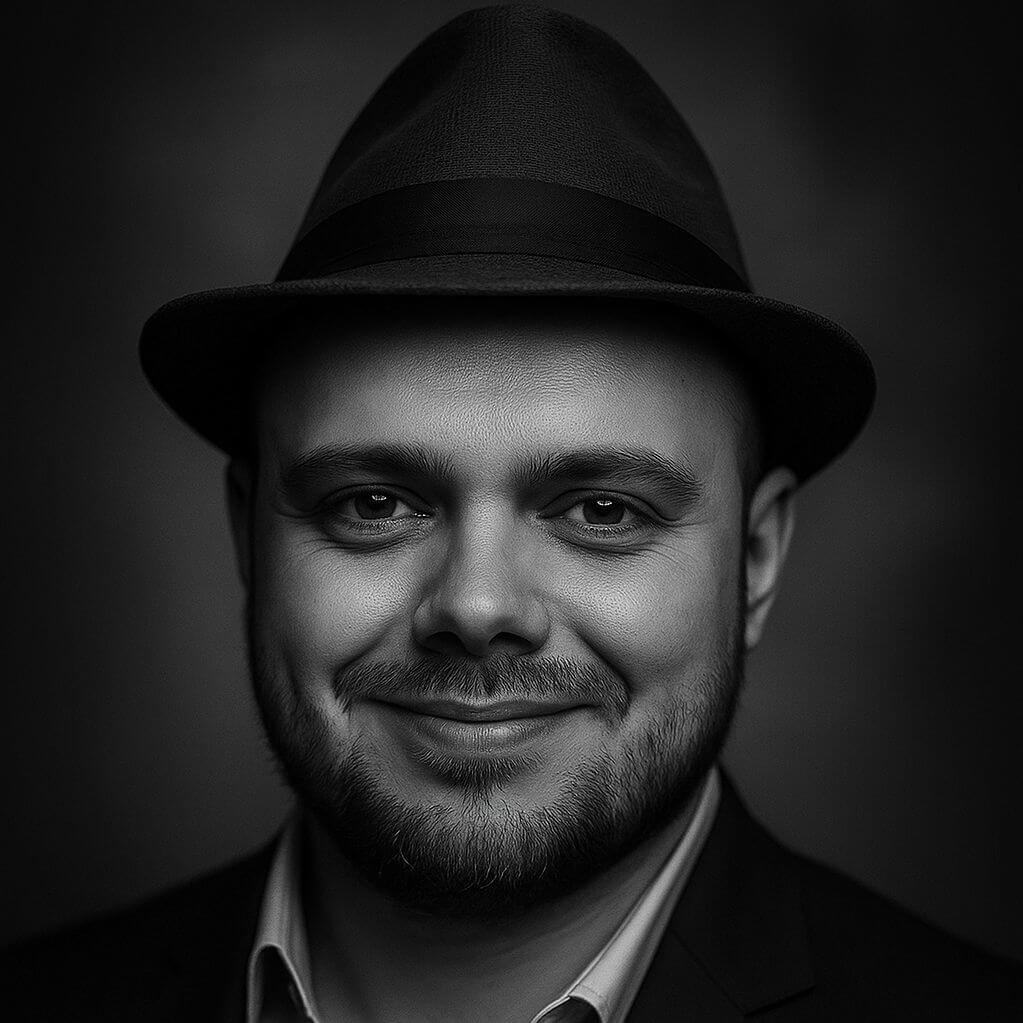 Антон Короткоручко