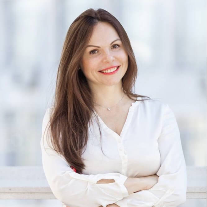 Алена Гуцол