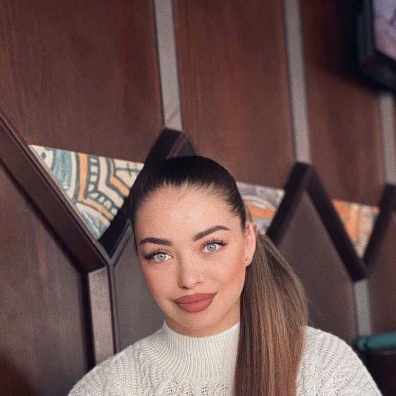 Алина  Агамалиева 