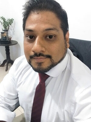 Dennis Guzmán