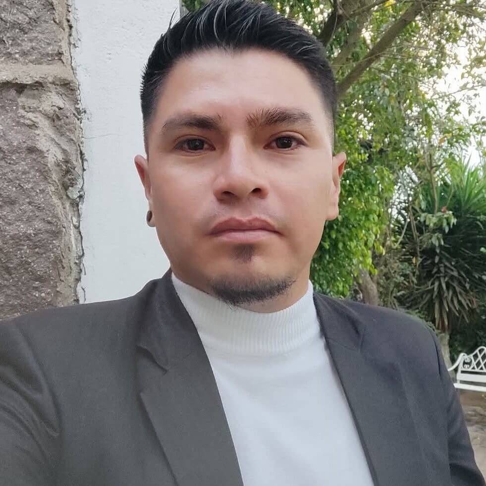Marco Vinicio  Pérez Lara 