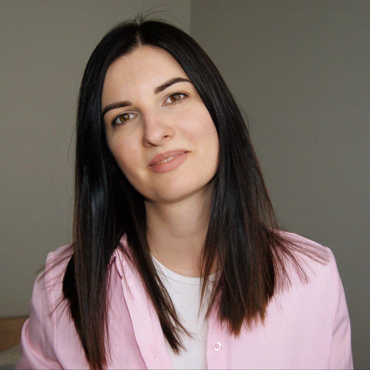 Анна Нікітіна