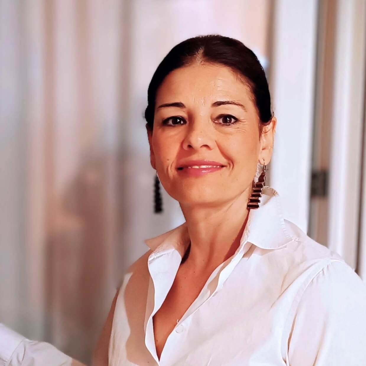MONICA MARTINEZ