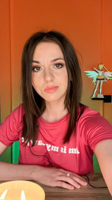 Анна Гопкало