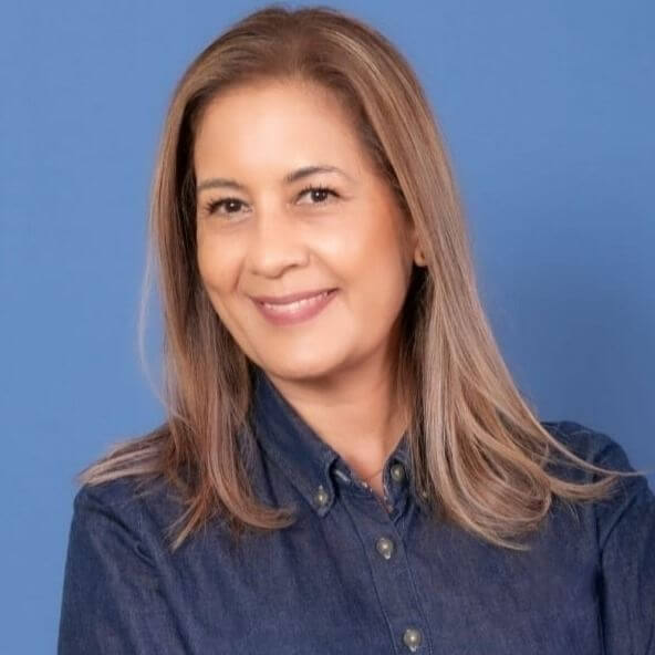 Adriana U.