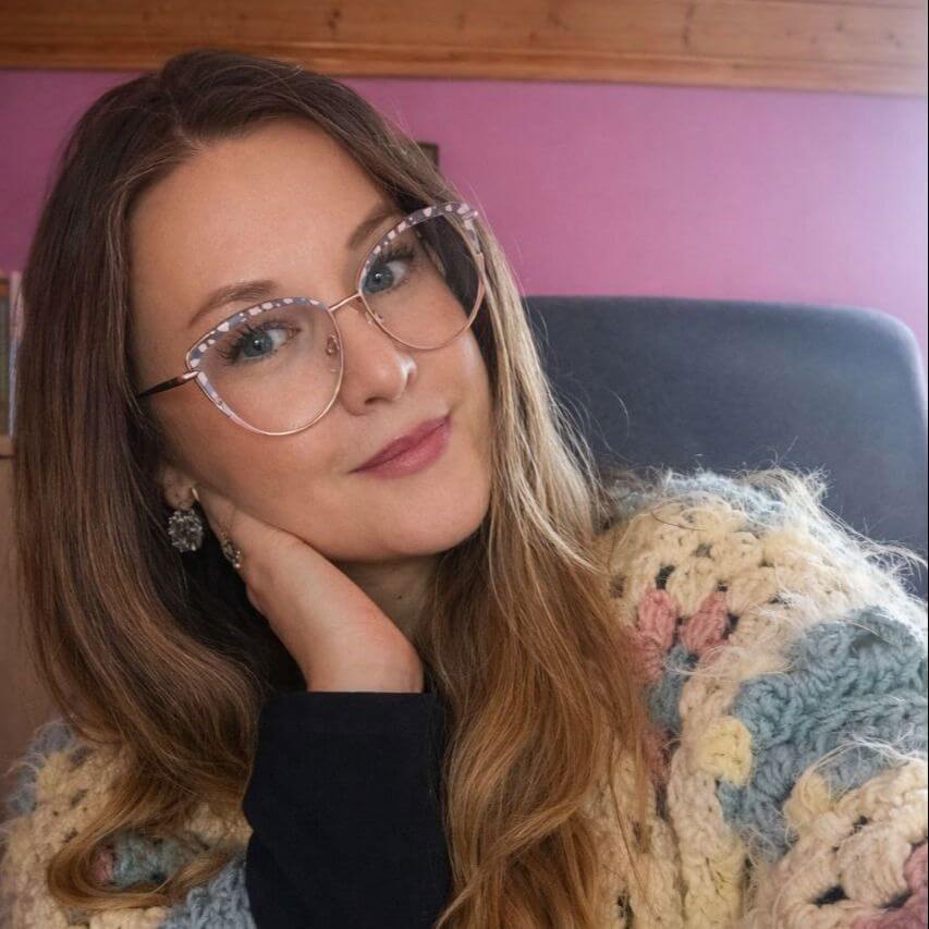 Елена Земла