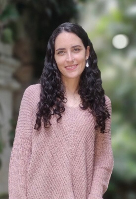 Alejandra Ruales 