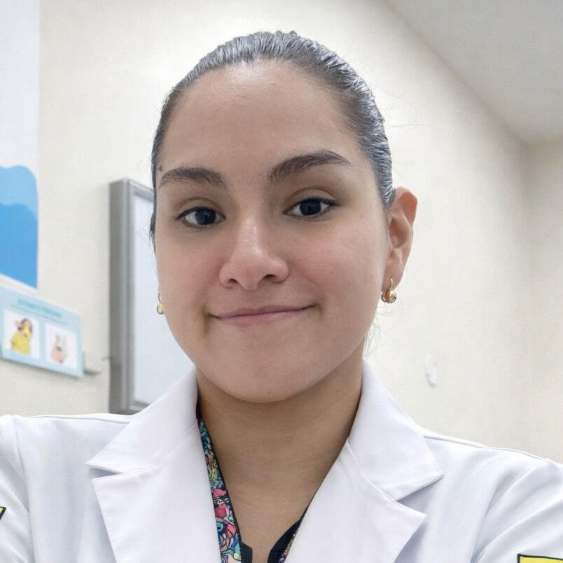 Bárbara Desyre Montoya Silva
