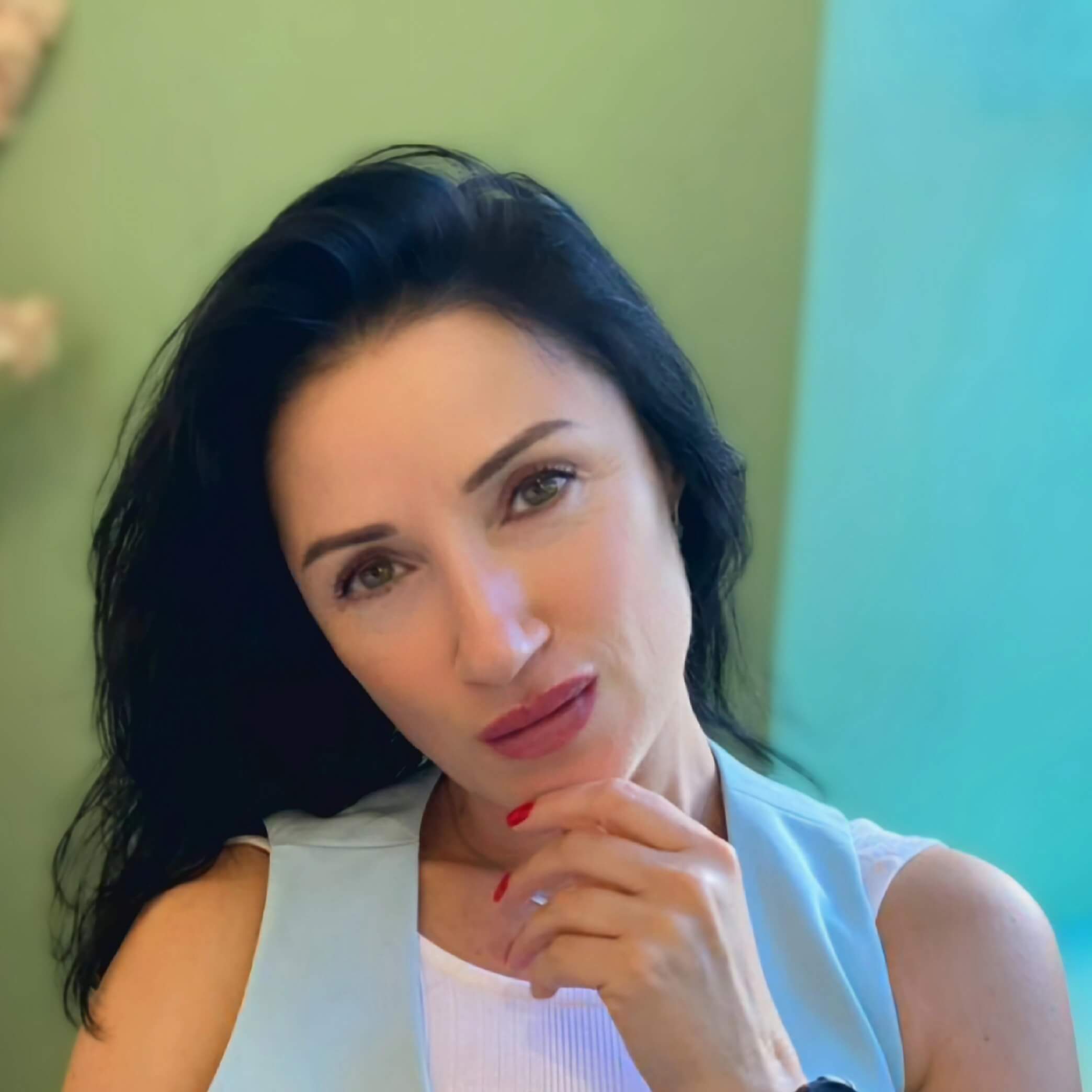 Галина  Марабян 