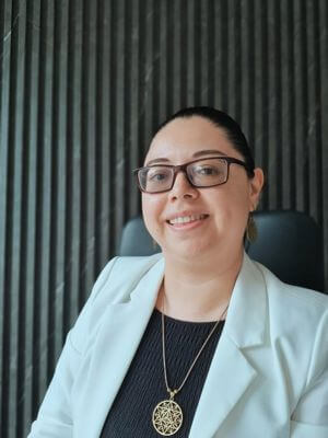 Agnes L. Rojas