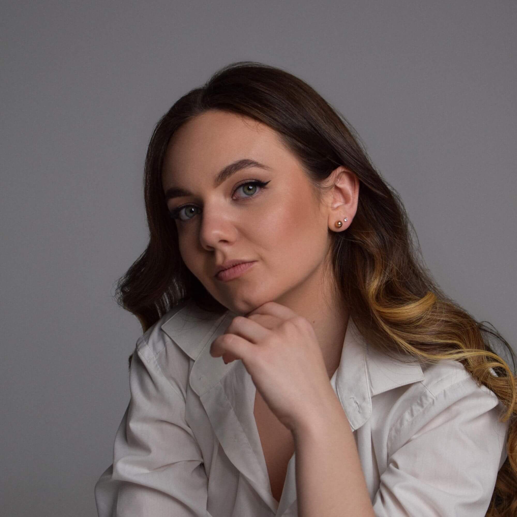 Міла Ністер