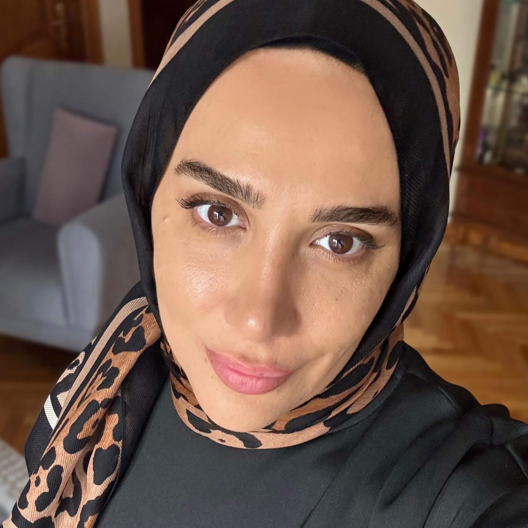 Emine D.