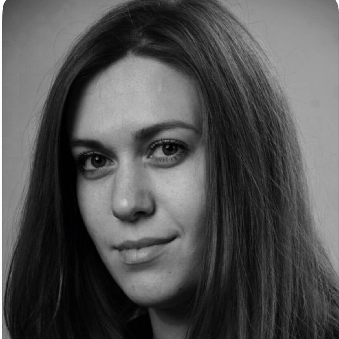 Юлія Поважна