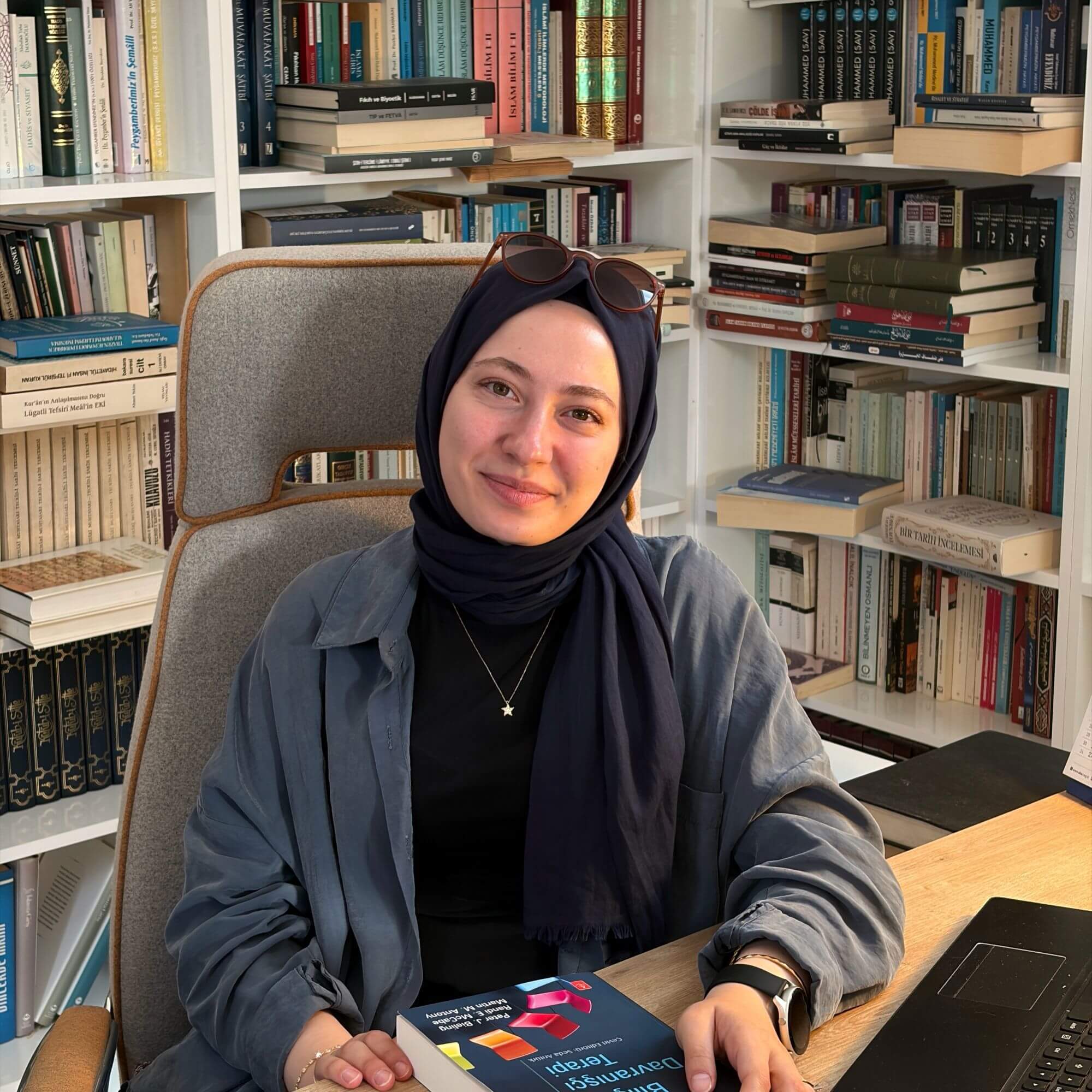 Ayşe Elif Ş.