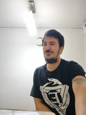 Alejandro  González 