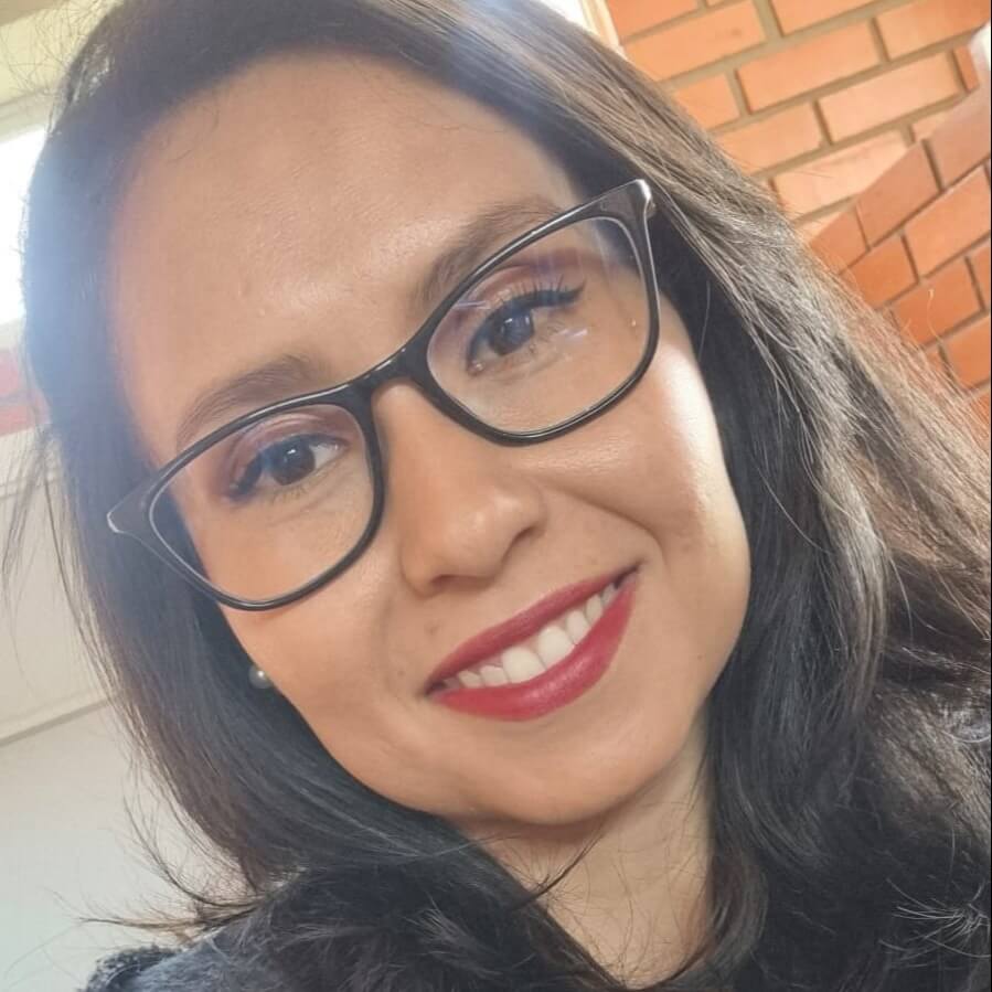 Erika Liseth  Hidalgo Tapia