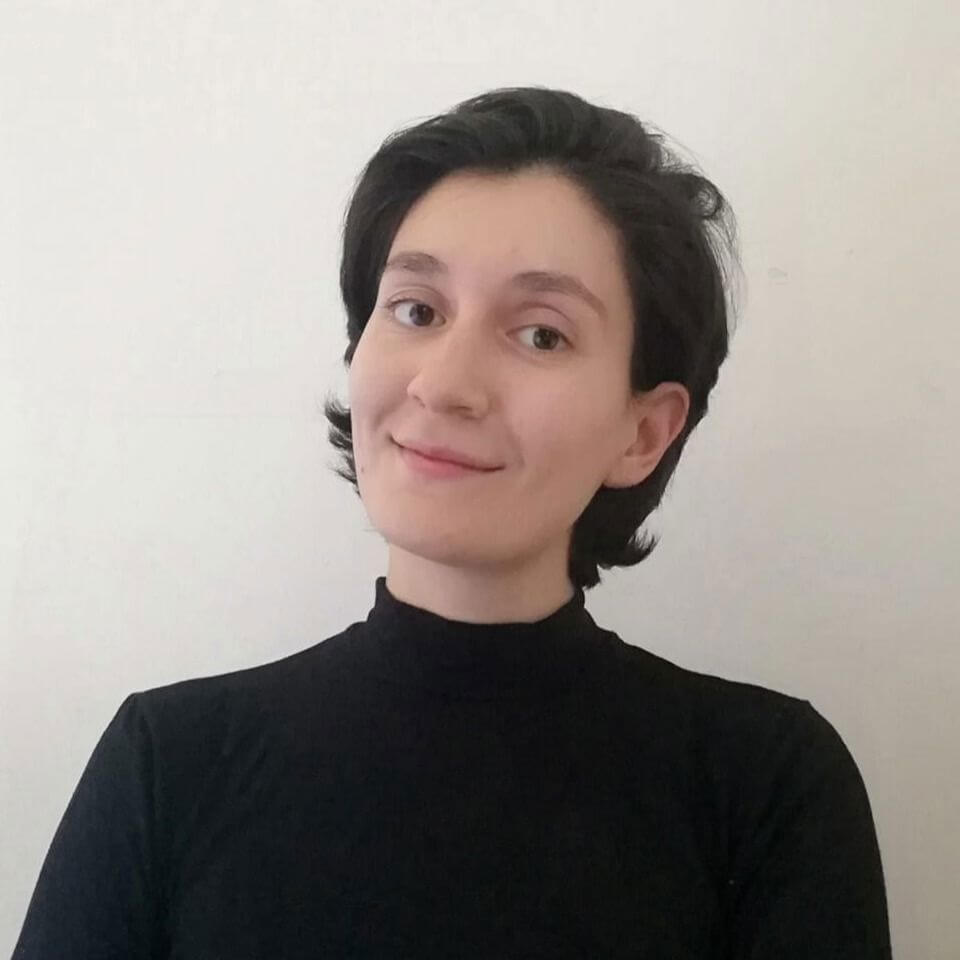 Maria Valentina T.