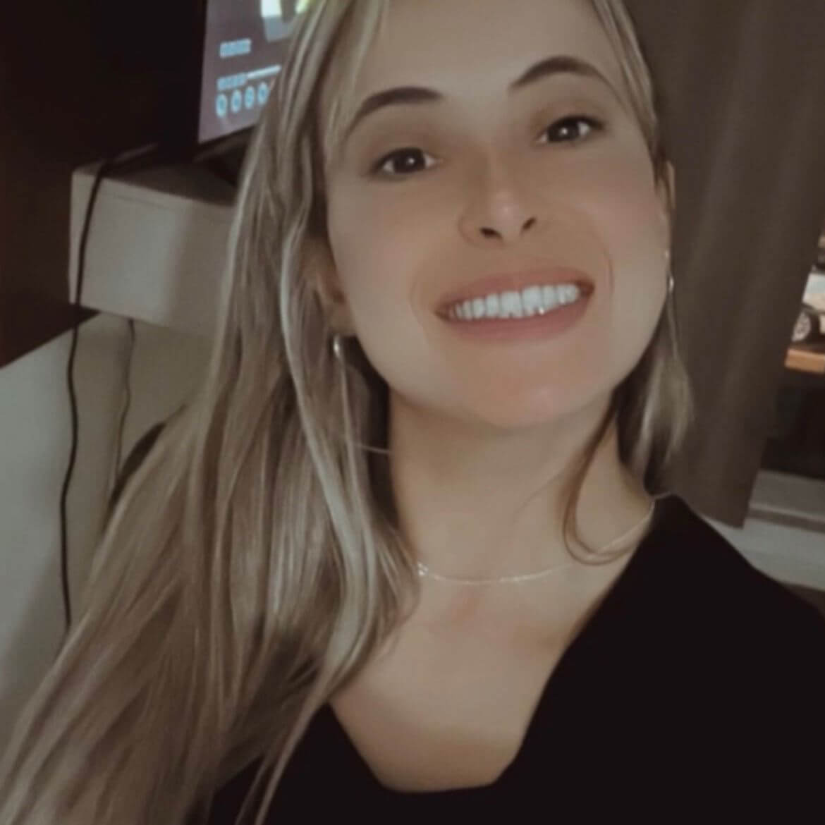 Camila Ferreira