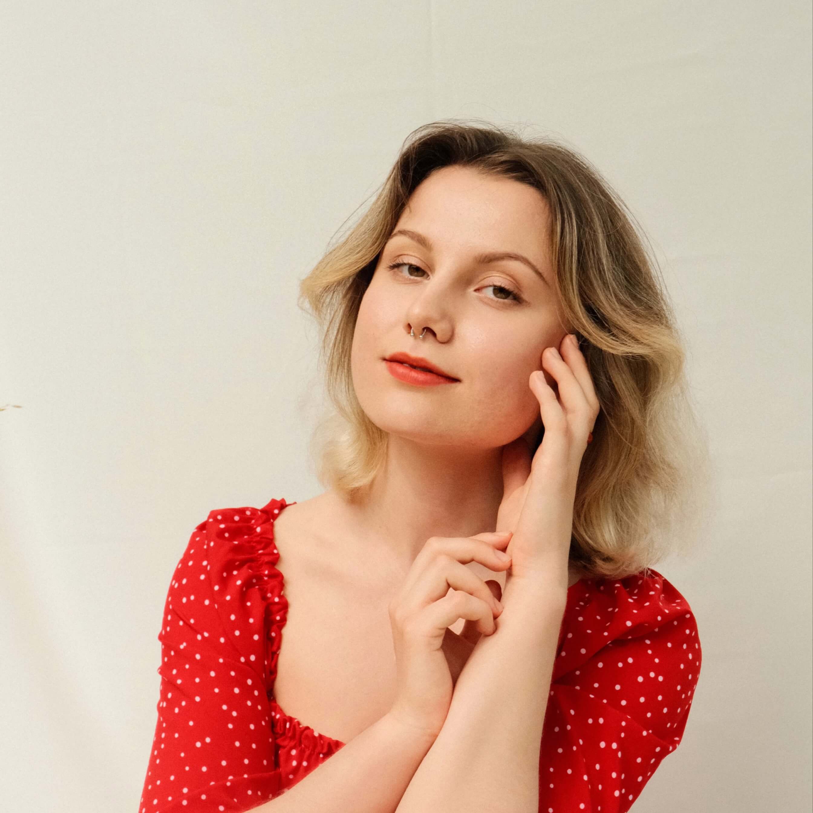 Анна Худишина 