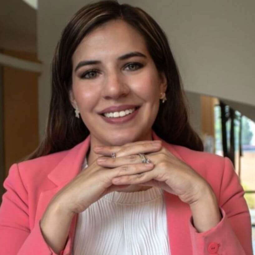 Andrea Zuñiga Costa photo 2