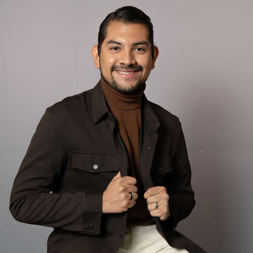 Omar R.