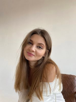 Мария Василец