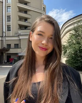 Яна Ротмістрова 