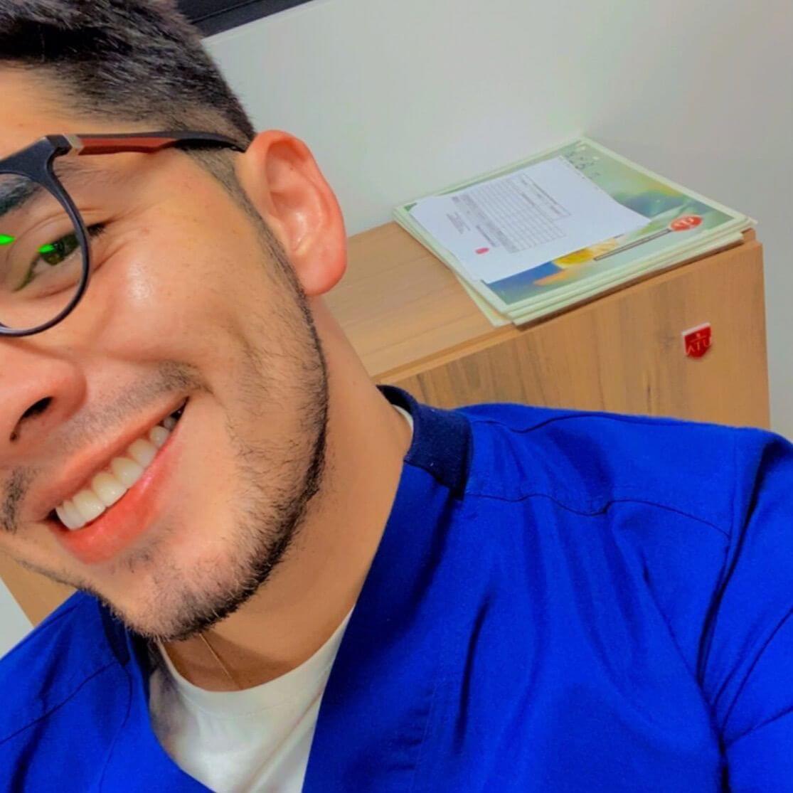 Alex  Morales 