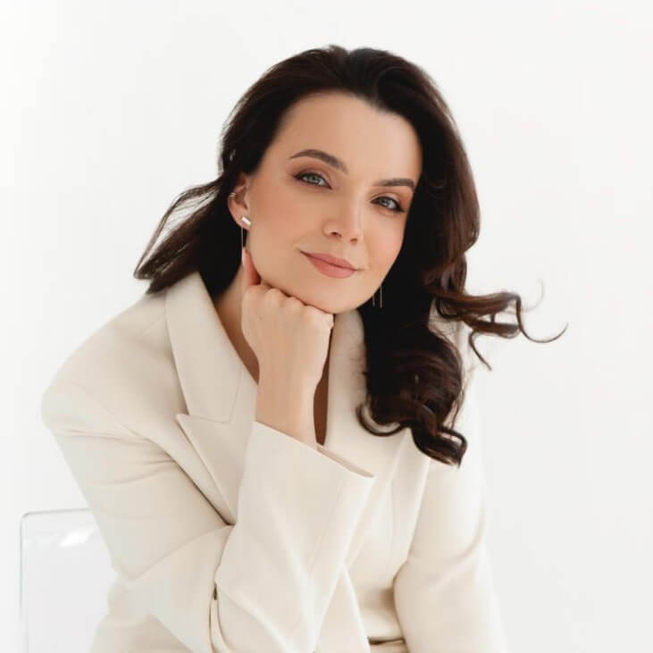 Анна Харитонова