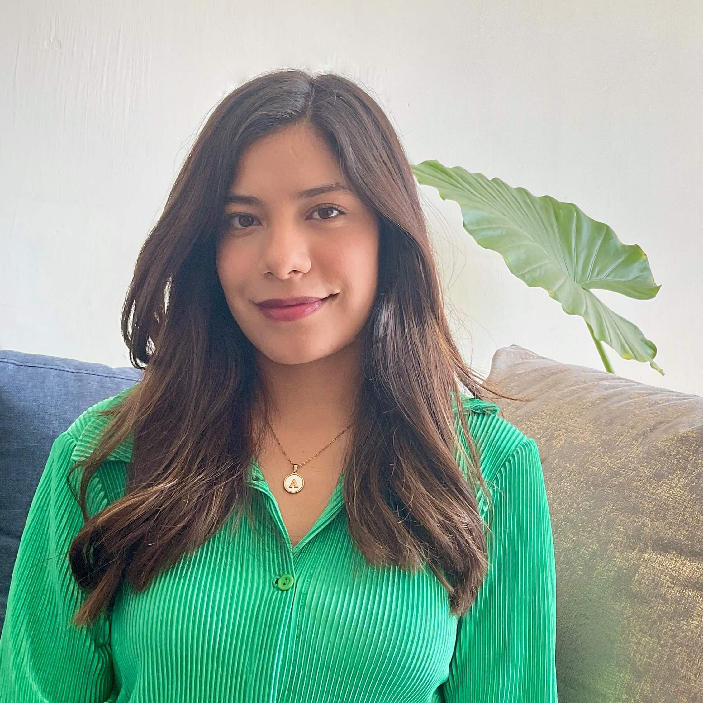 Angeles Larios