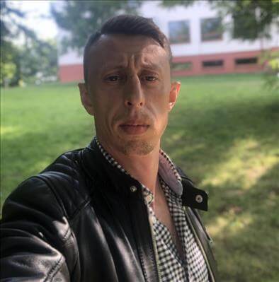 Євген Скляренко