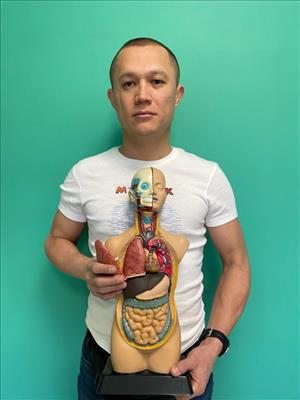 Малік Нусанов