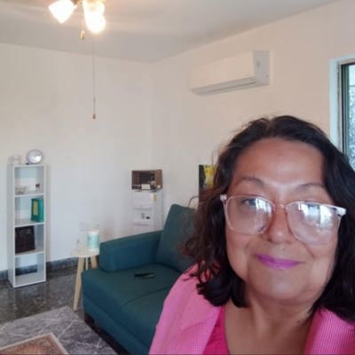 Claudia Feria 