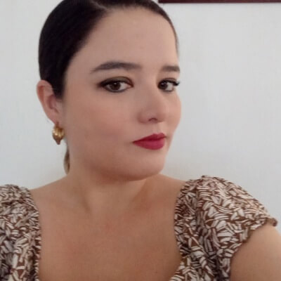 Leticia Maria G.