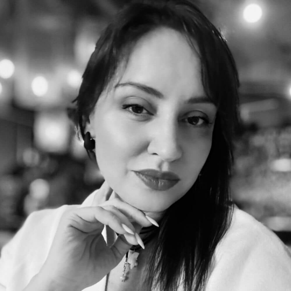 Ольга Серікова 