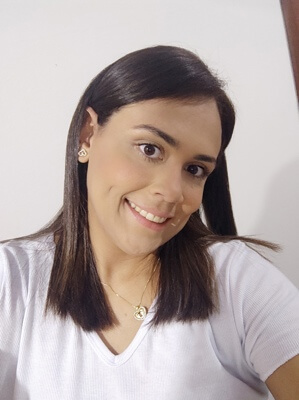 Renata  Freitas 
