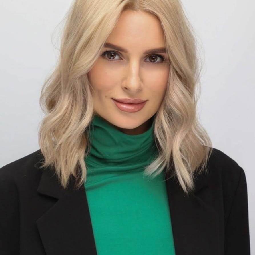 Олександра Юковська